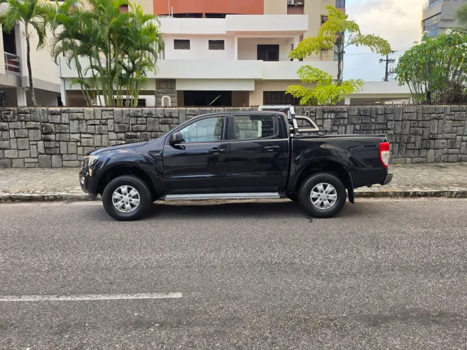 Ford Ranger XLS 2.5 16V 4X2 CD Flex 2014