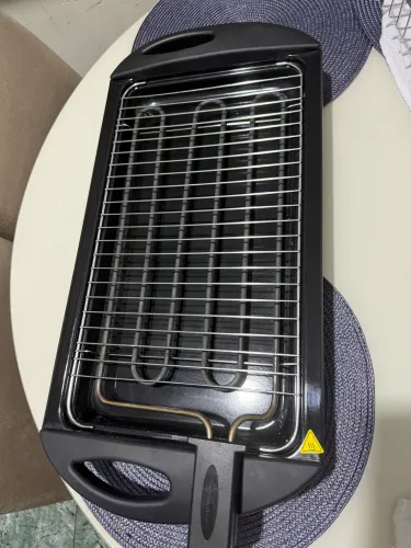 Churrasqueira Elétrica Grill Seminova - Poucas Vezes Usada