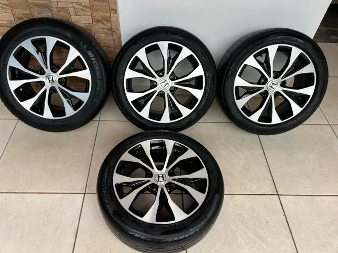 Jogo de rodas originais Honda civic aro 17 