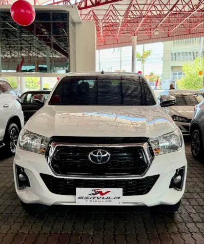 Toyota Hilux CD SRV 4X4 2.8 TDI Diesel Aut. 2020