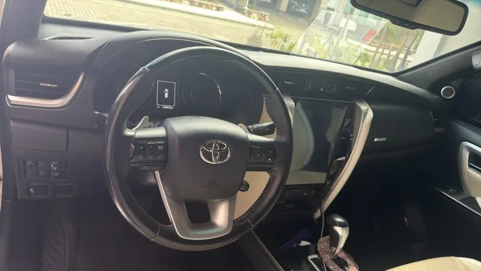 Toyota Hilux SW4 SRX 4X4 2.8 TDI 16V Dies. Aut. 2018