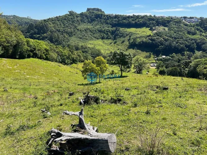 Área de terras 2.8 hectares B São Victor Cohab