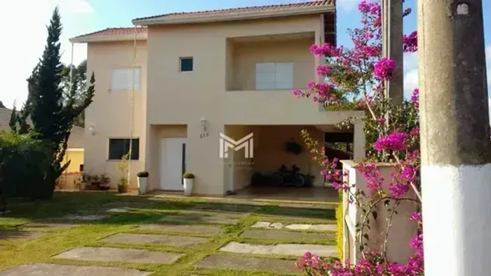 Casa condomínio Paysage Clair