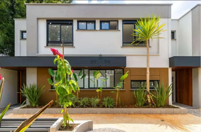 Casa em Condomínio - Alto da Boa Vista - 4 Suítes - 436m².
