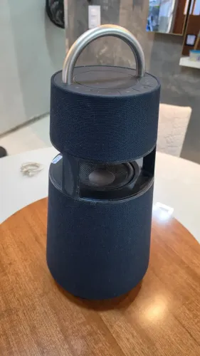 Caixa de Som LG XBOOM Omnidirecional 360