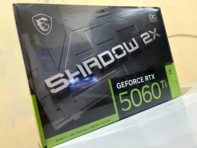 Placa de Vídeo RTX 5060ti 8gb NOVA LACRADA MSI