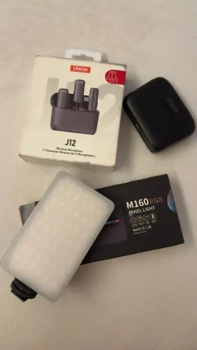 MICROFONE E LUZ DE LED