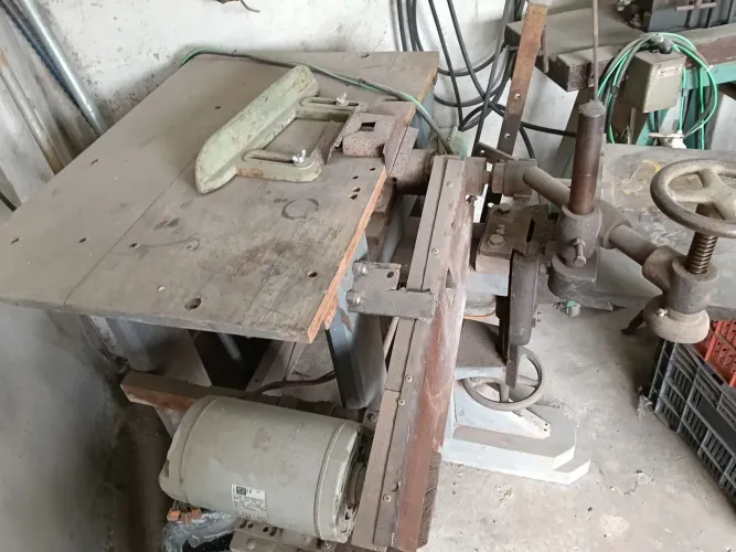 Furadeira Industrial