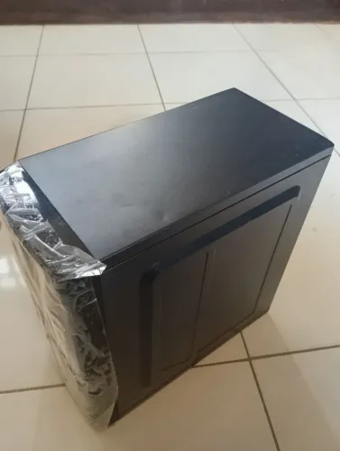 Gabinete de PC Novo