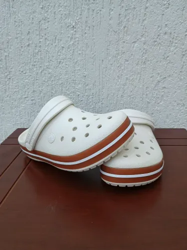 Crocks Crocband gum clog (Tamanho 36)