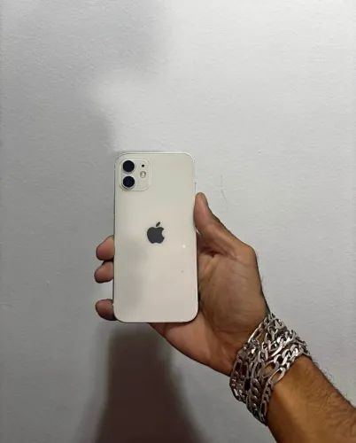 iPhone 12 branco polar top ?