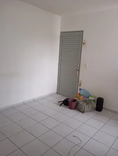 VENDE-SE APARTAMENTO 25mil 