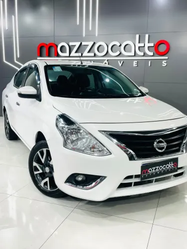 Nissan Versa SL 1.6 16V Flexstart 4P Aut. 2017