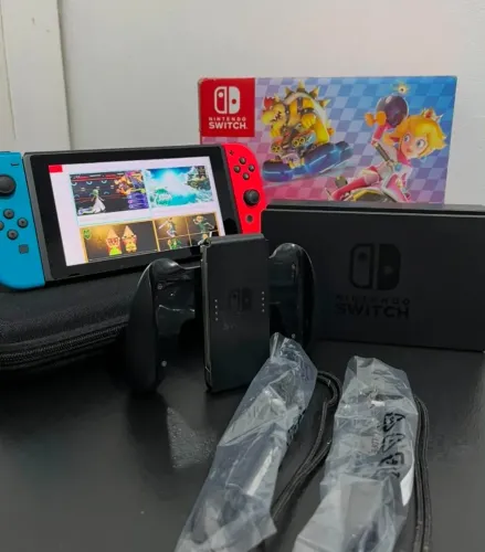 NINTENDO SWITCH V2 . SEMINOVO