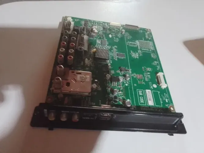 Placa Fonte Televisão modelo LG 42pt250b JA TESTADA FUNCIONANDO