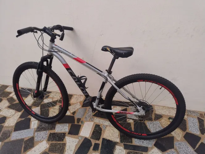 Bicicleta Caloi aro 29