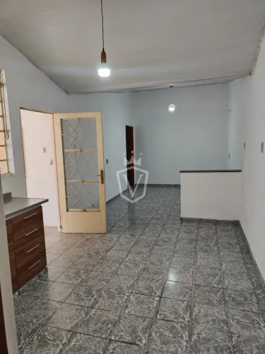 Casa térrea à venda - Vila Rio Branco - Jundiai/SP.