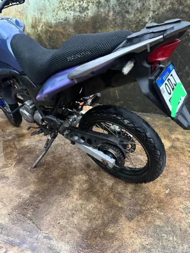 Vendo Moto XRE 300