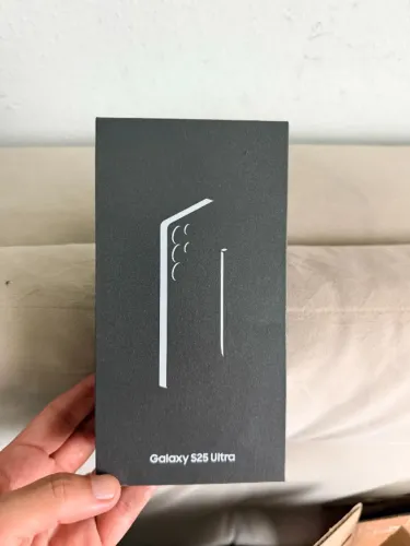 Galaxy S25 Ultra 256Gb (lacrado + nota fiscal)