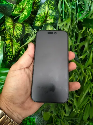 iPhone 16 preto 128g único dono 