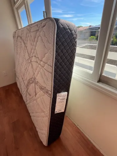 Vendo colchão casal padrão