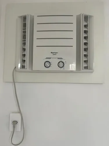 Ar Condicionado De Janela Springer Midea 7500 Btus Frio Mecânico