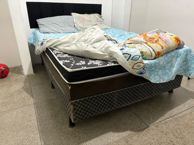 Cama Box Casal com Colchão