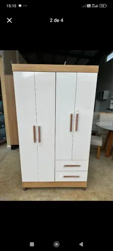 Guarda Roupa 4 Portas com Espelho Novo