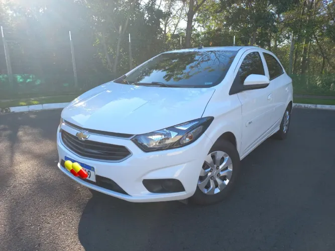 Chevrolet Onix Hatch LT 1.0 8V Flex Mec. 4P 2018