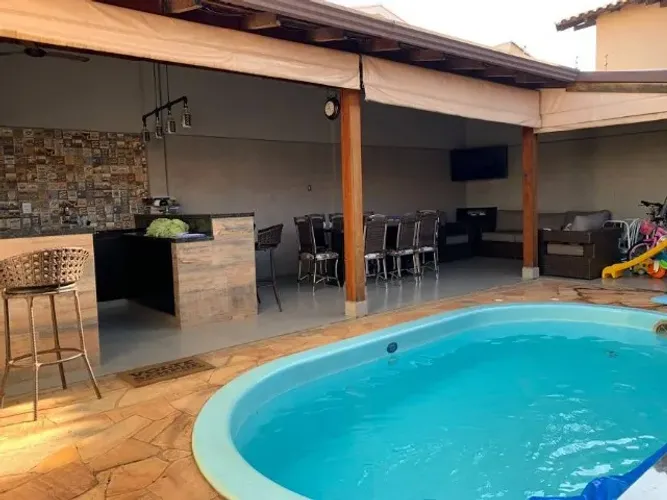 casa a venda no canto do forte- Praia grande com 168m 3 dormitórios e piscina 