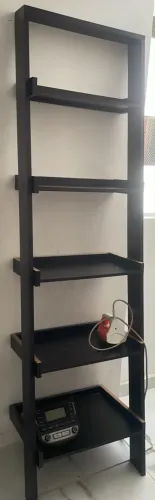 Estante de livros