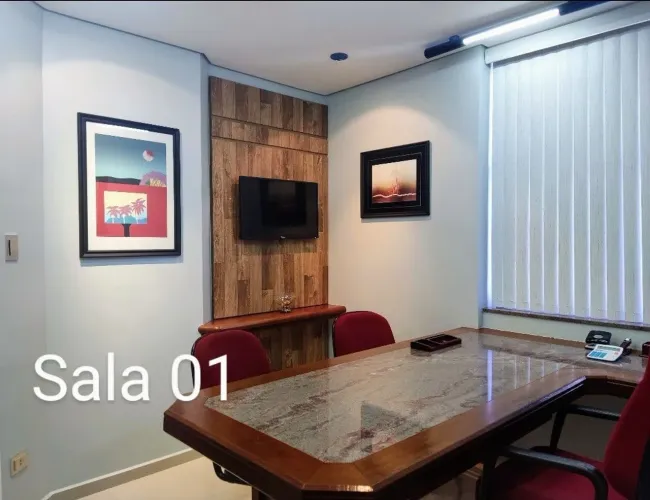 Sala Comercial de Alto Padrão - Centro de Taubaté | Venda ou Locação