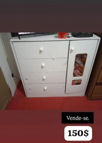 Vendo vários itens.