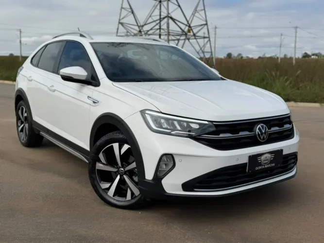 Volkswagen Nivus Highline 1.0 200 TSI Flex AUT 2021