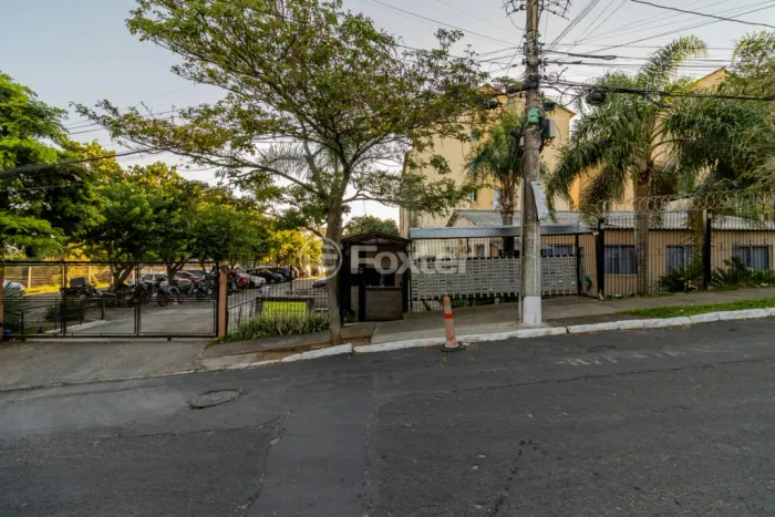 Apartamento à venda Beco Pedro Rodrigues Bittencourt, Vila Nova - Porto Alegre