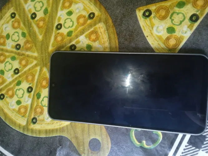 Vendo celular Samsung A17, con apenas 3 mês de uso