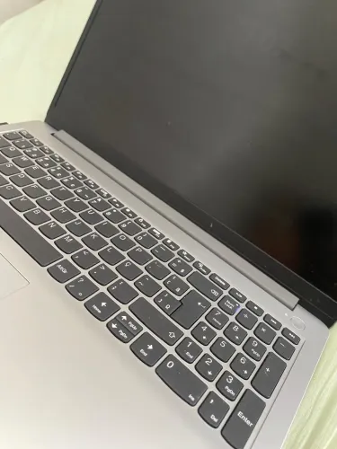 Notebook LENOVO i5 , 8gb/512gb ssd , em ótimo estado