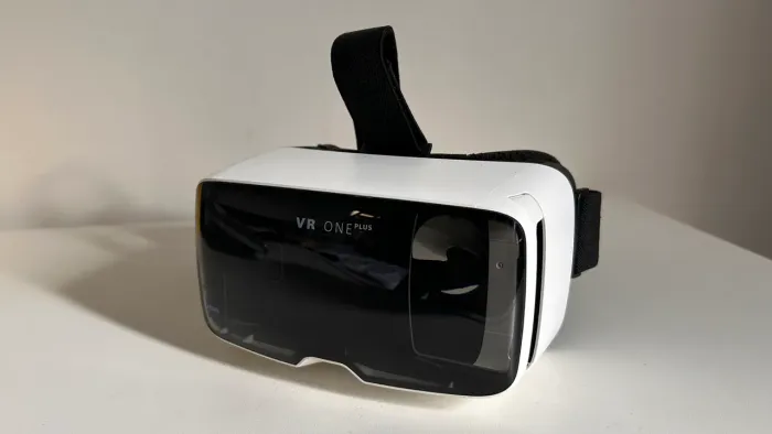 Zeiss VR One Plus