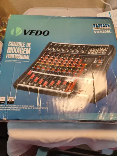Mesa de som Vedo VDA208L
