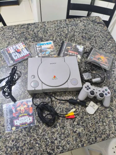 Playstation 1 completo e controle original
