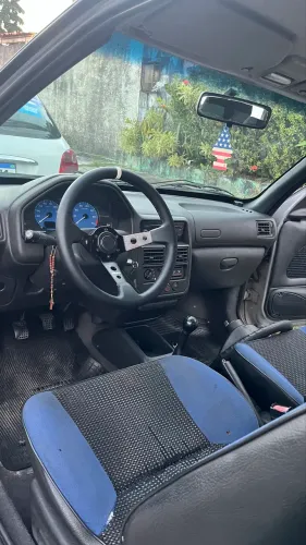 Volante Momo