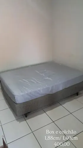 Cama box com colchão de molas
