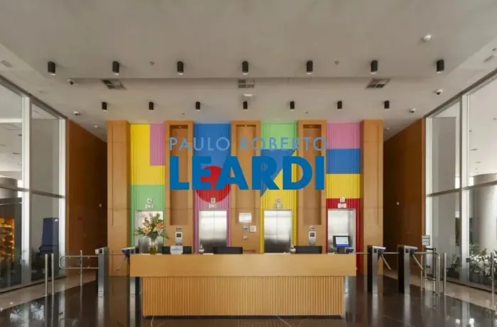 CONJ. COMERCIAL - PINHEIROS - SP