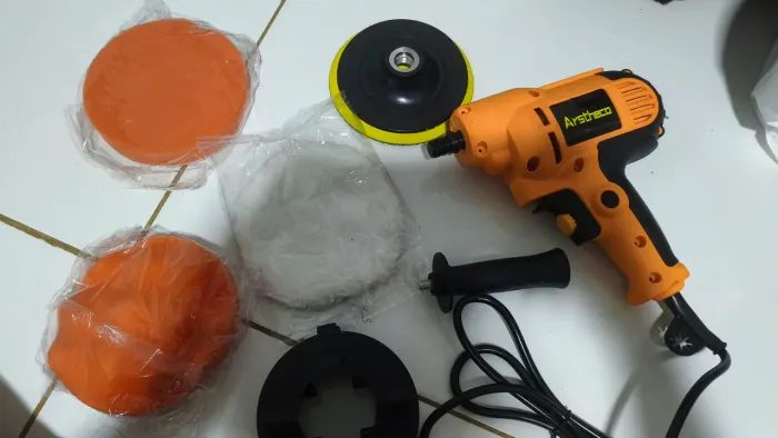 Polidora lixadeira de mão 900w