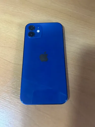 iPhone 12 azul