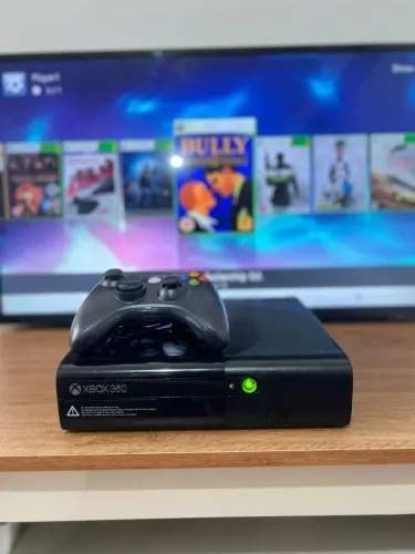 Xbox 360 Bloqueado 3 Jogos originais funciando leitor 1 controle original não tem HD