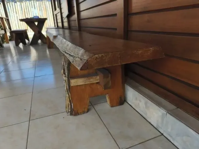 BANCÃO RÚSTICO 4 METROS