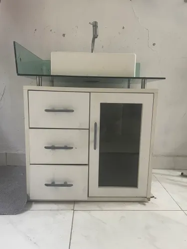 Gabinete de banheiro 