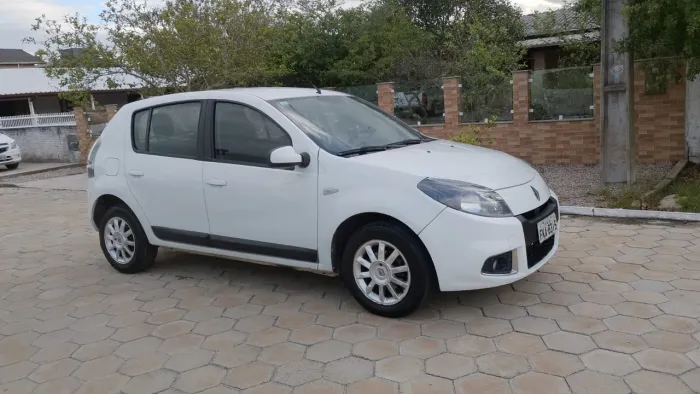 Renault Sandero Privilège Hi-flex 1.6 8V 5P 2014