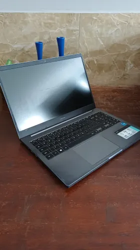 Notebook Samsung Book I5